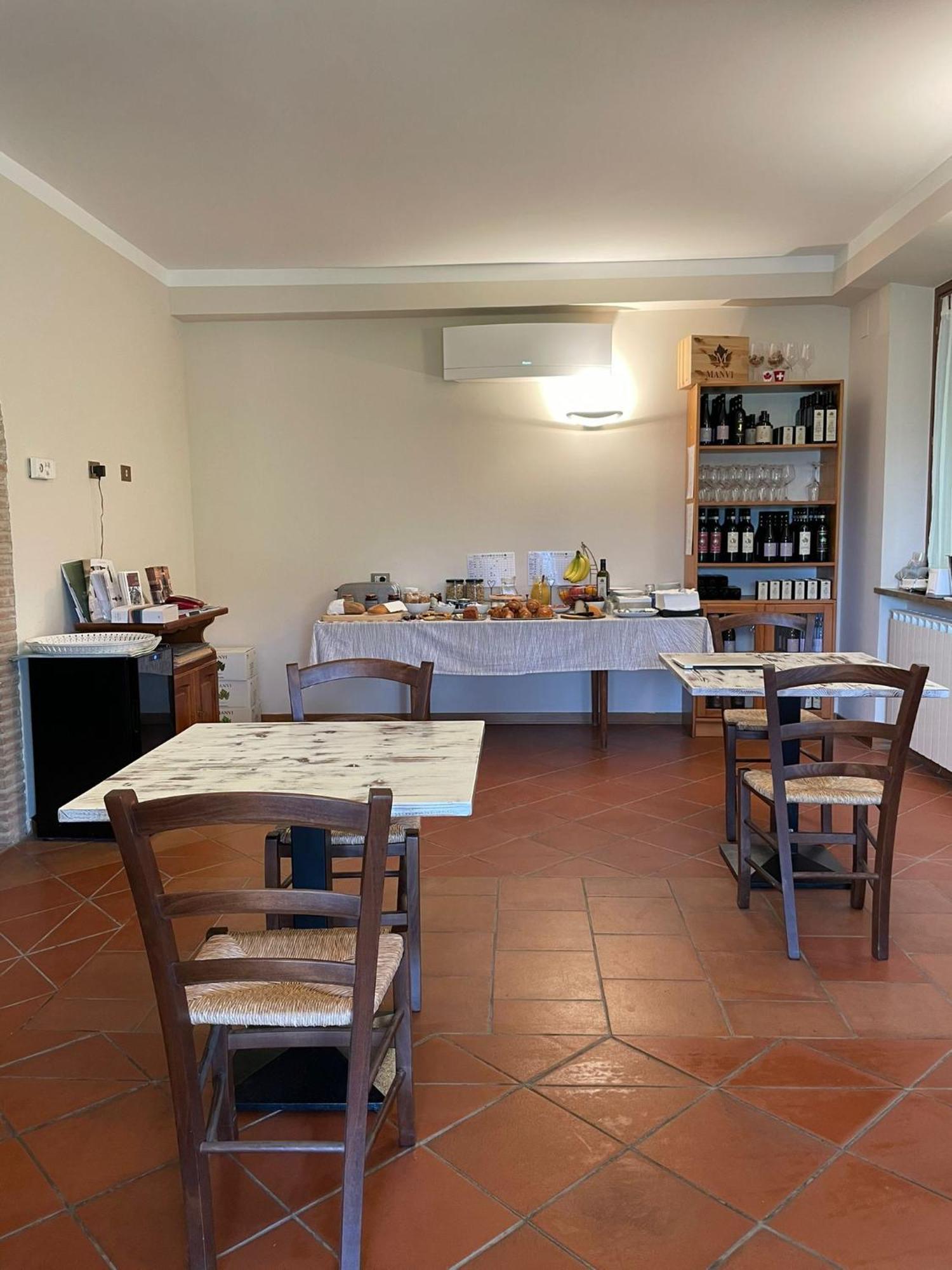 The Grapevine By Manvi Bed and Breakfast Montepulciano Stazione Buitenkant foto