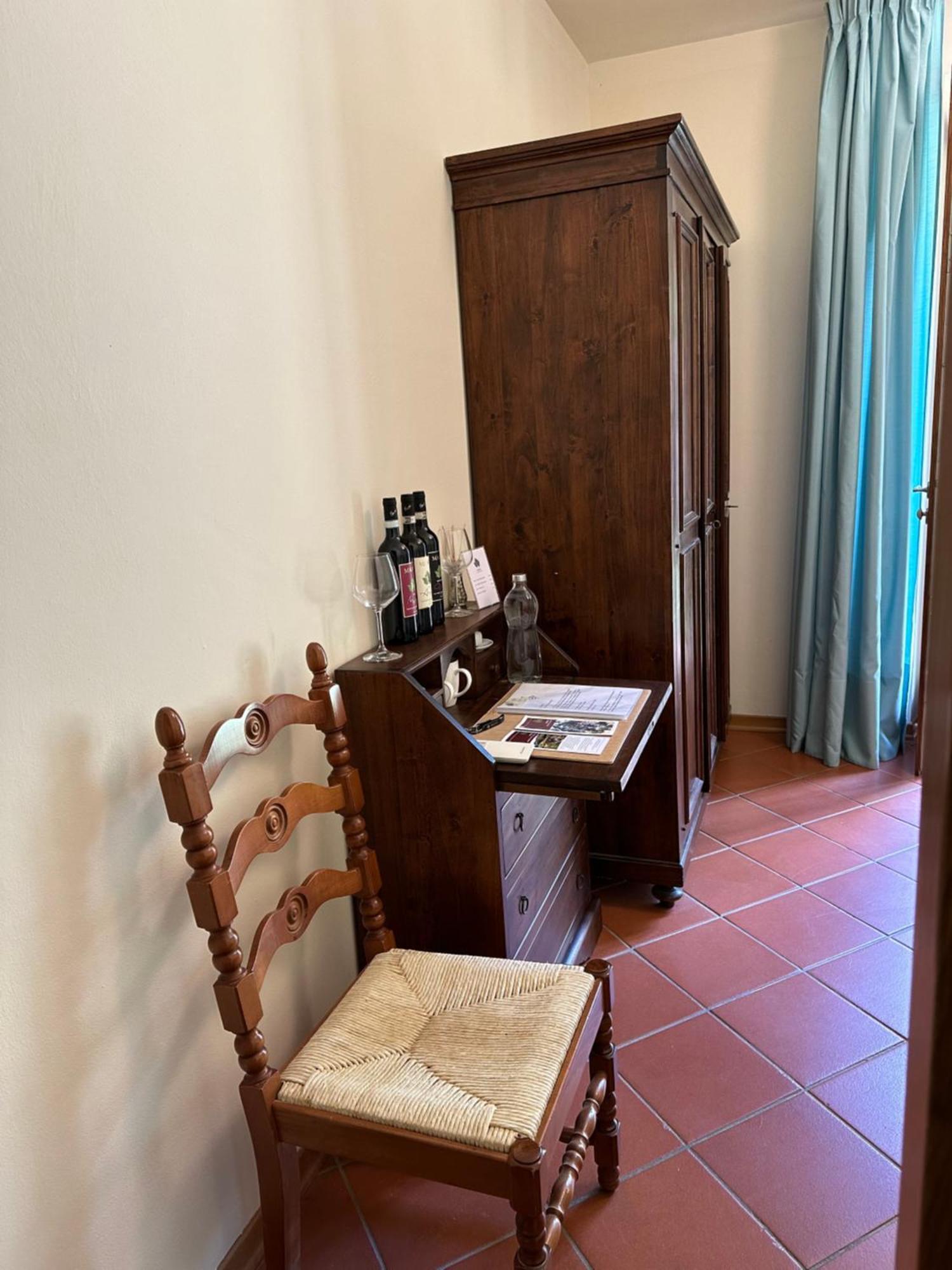 The Grapevine By Manvi Bed and Breakfast Montepulciano Stazione Buitenkant foto